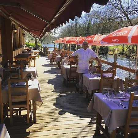 Restaurant Les Gorges De 2* Chouvigny