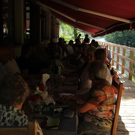 Restaurant Les Gorges De Hotel