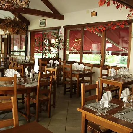 Restaurant Les Gorges De 2*
