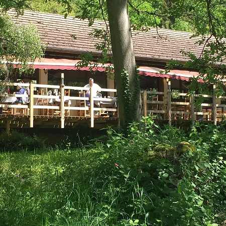 Restaurant Les Gorges De Chouvigny